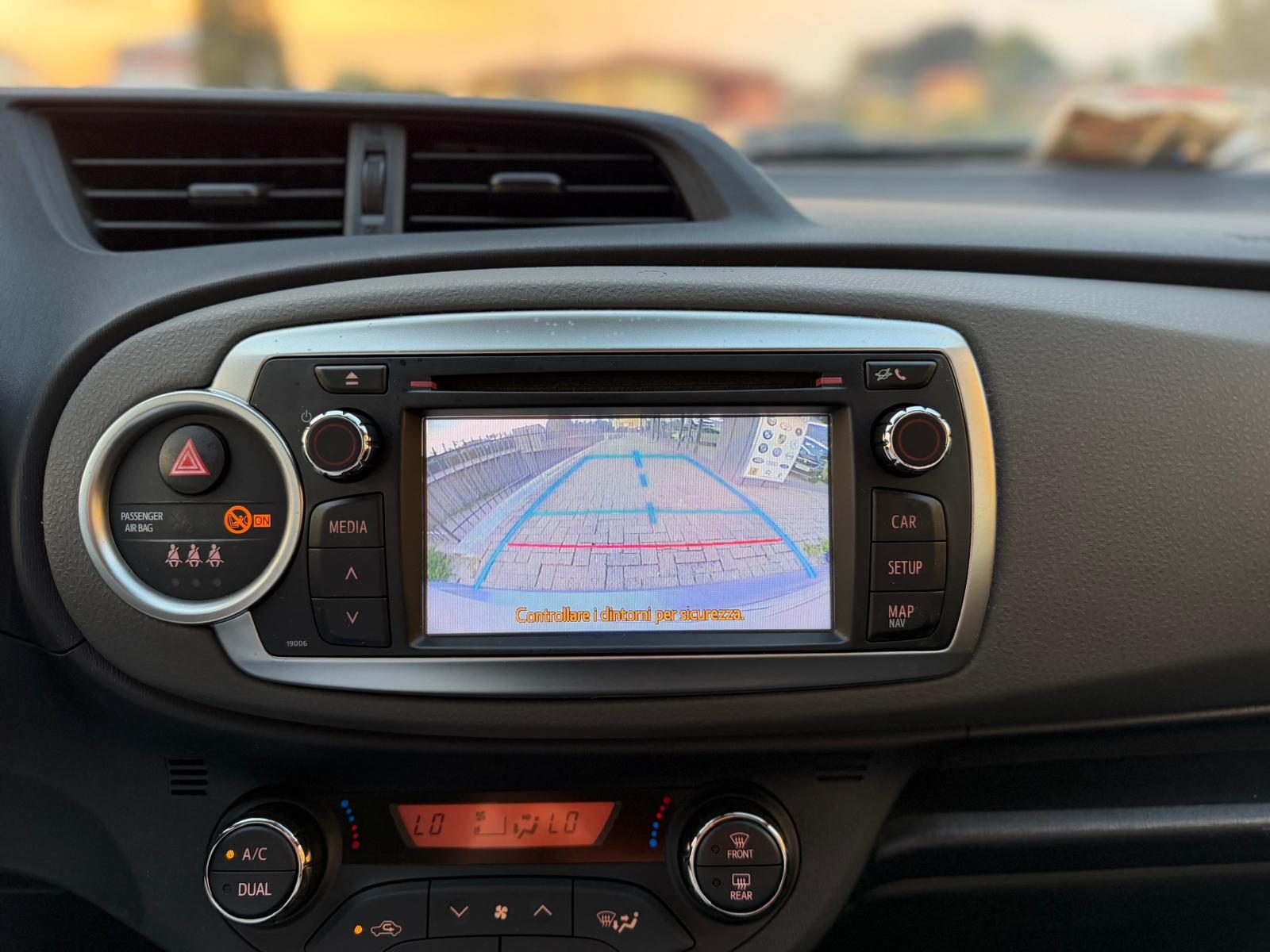 Toyota Yaris – foto 12