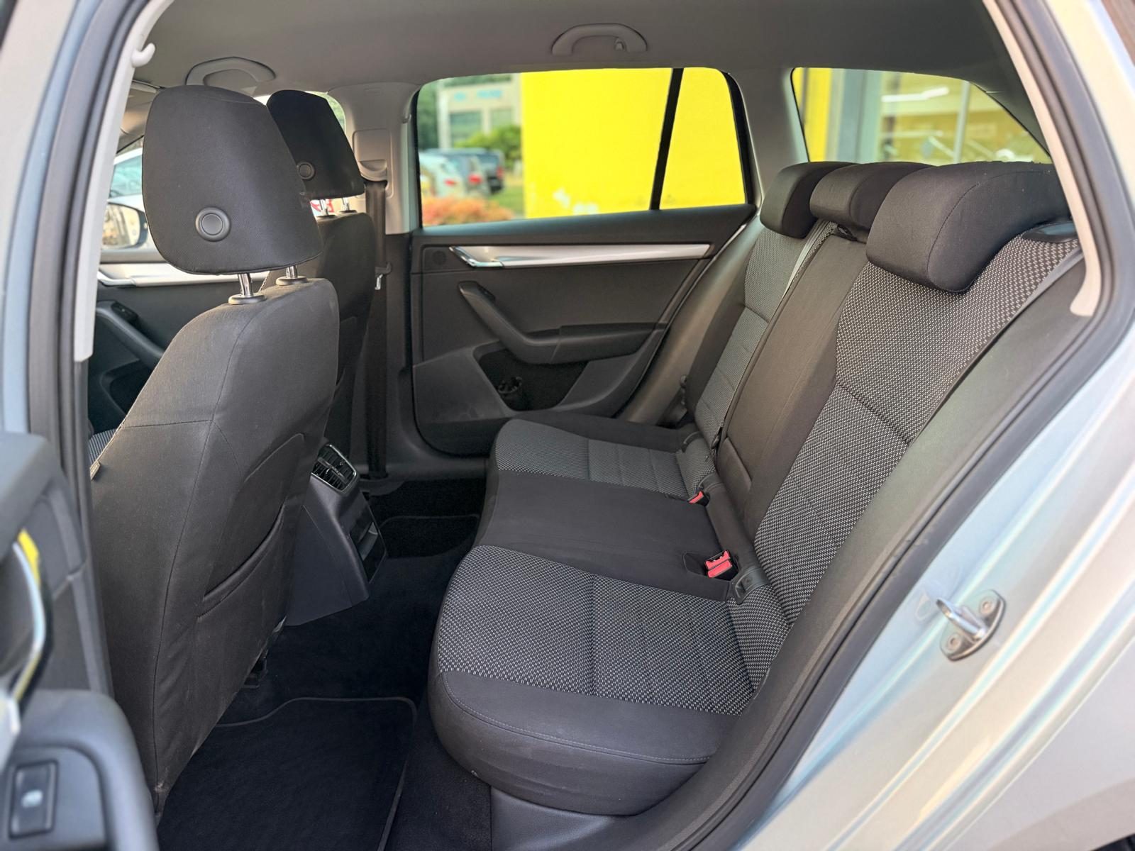 Skoda Octavia – foto 8