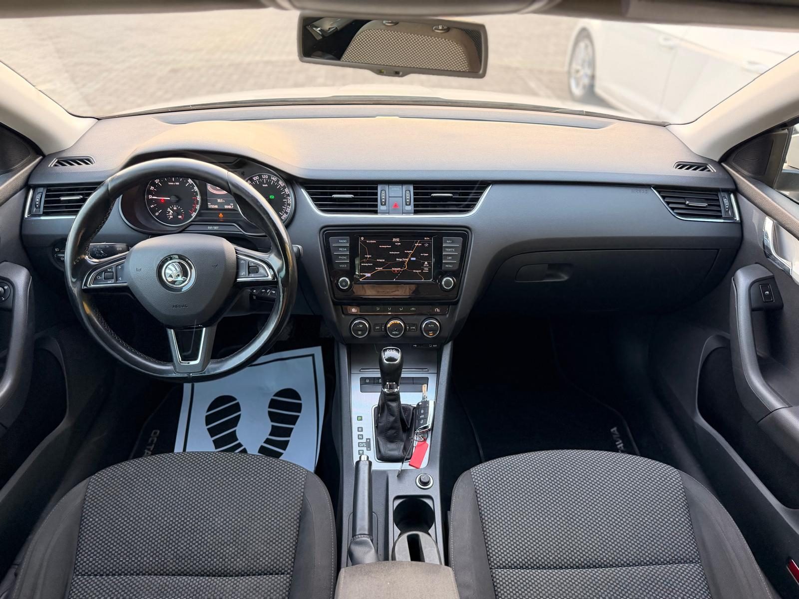 Skoda Octavia – foto 9