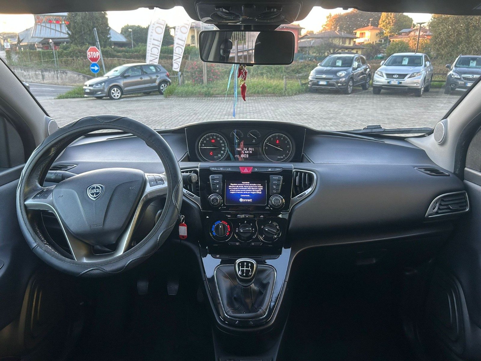 Lancia Ypsilon – foto 7